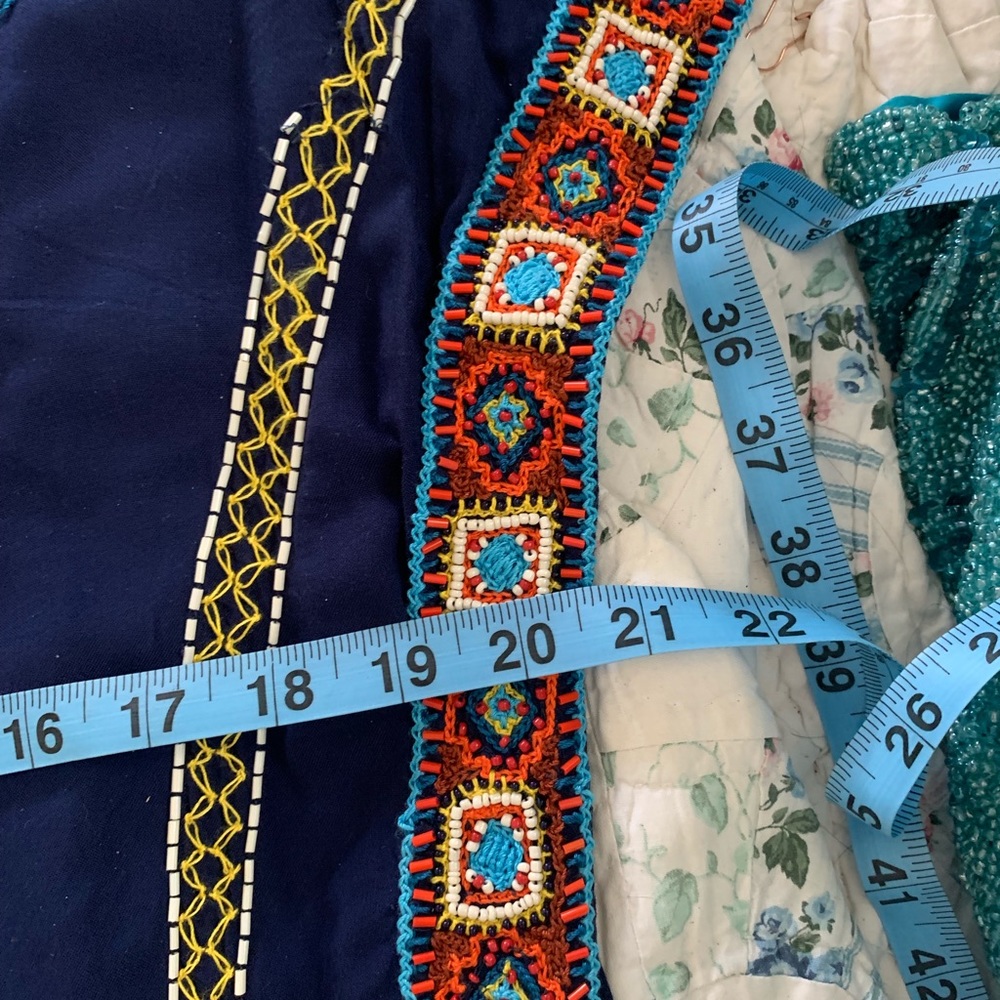 DETAILS FOR PIA PAURO BEADED DRESS - Picture 2 of 5